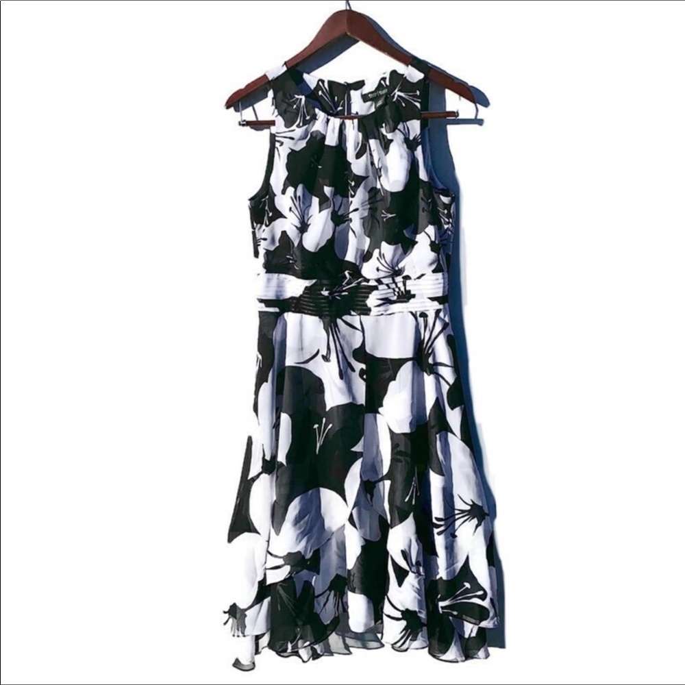 White House Black Market Dress